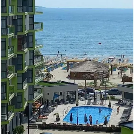 Mamaia Nord & Alezzi 20 M De Plaja *
