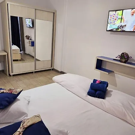 דירה Mamaia Nord & Alezzi 20 M De Plaja *